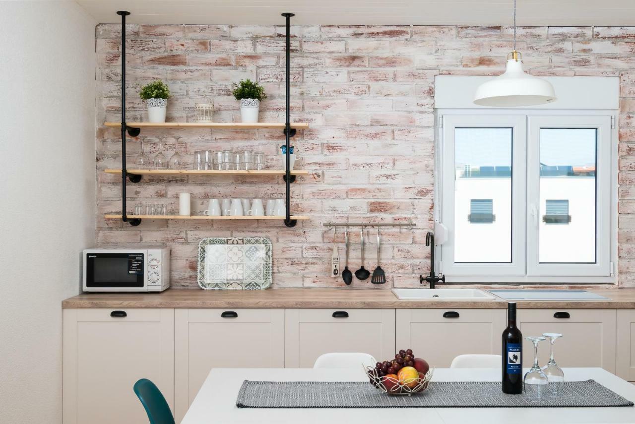 Apartman Regius White Трогир Экстерьер фото